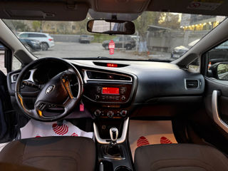 KIA Ceed foto 11