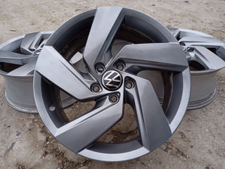 R17 5x112. Golf 5,6,7,8 foto 3