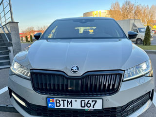 Skoda Superb foto 9