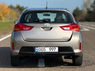 Toyota Auris foto 5