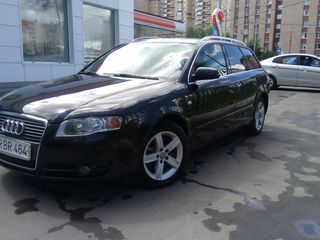 Audi A4 foto 1