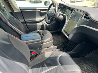 Tesla Model S foto 10