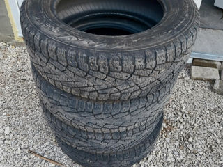 205/65R16C. 2600 lei