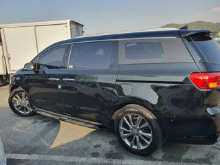 KIA Carnival foto 20