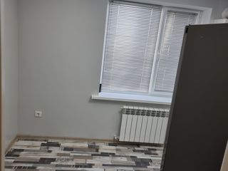 Apartament cu 2 camere, 49 m², Centru, Criuleni foto 2