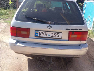 Volkswagen Passat foto 3