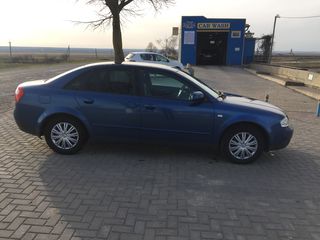 Audi A4 foto 3