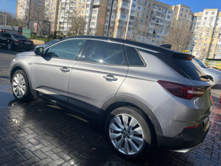 Opel Grandland X foto 3