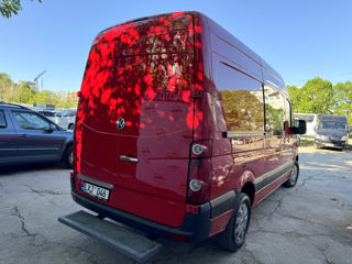 Volkswagen CRAFTER 7 LOCURI foto 4