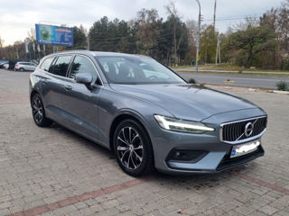 Volvo V60 foto 2