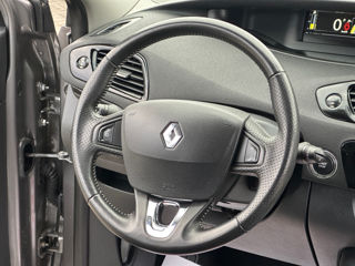 Renault Grand Scenic foto 9