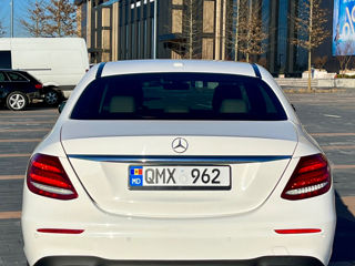 Mercedes E-Class foto 5