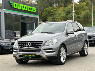 Mercedes M-Class foto 2