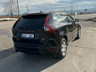 Volvo XC60 foto 2