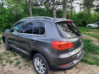 Volkswagen Tiguan foto 6