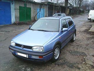 Volkswagen Golf foto 2