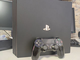 PS4 Pro + Cont + Discuri. Negociabil sau Schimb