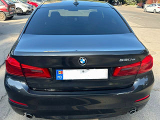 BMW 5 Series foto 5