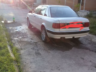 Audi 80 foto 6