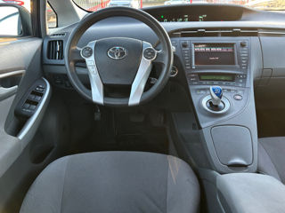 Toyota Prius foto 8