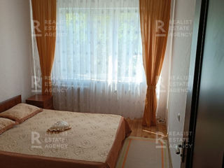 Apartament cu 2 camere, 55 m², Botanica, Chișinău foto 3