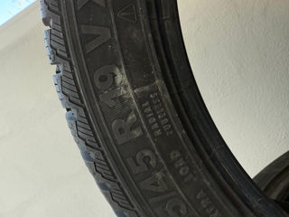 Anvelope Semperit 235/45 R19 iarnă foto 3