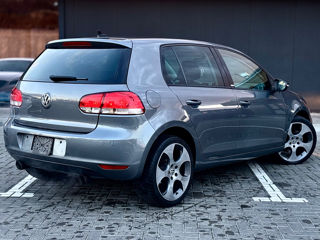 Volkswagen Golf foto 4