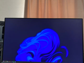 Monitor HP 24 ES foto 0
