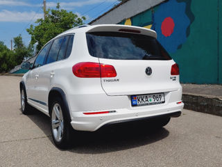 Volkswagen Tiguan foto 4