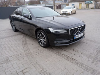 Volvo S90 foto 2