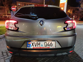 Renault Megane foto 2