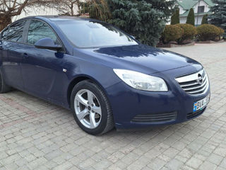 Opel Insignia foto 2