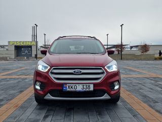 Ford Escape foto 2