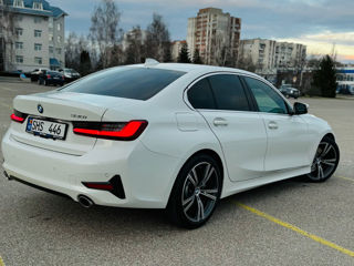 BMW 3 Series foto 5