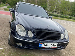 Mercedes E-Class foto 10