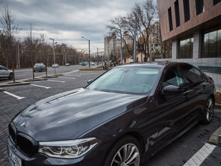 BMW 5 Series foto 8