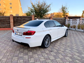 BMW 5 Series foto 5