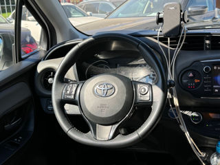 Toyota Yaris foto 10