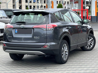 Toyota Rav 4 foto 5