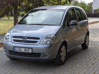 Opel Meriva foto 1