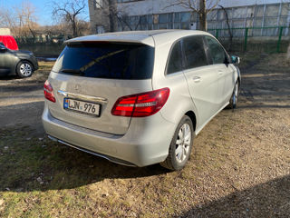 Mercedes B-Class foto 7