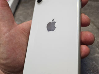 iPhone 11  White 64GB   stare impecabilă ! foto 6