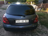 Nissan Almera foto 4