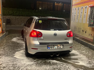 Volkswagen Golf foto 2