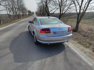 Audi A8 foto 3