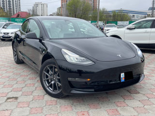 Tesla Model 3 foto 3