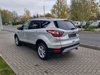 Ford Kuga foto 7