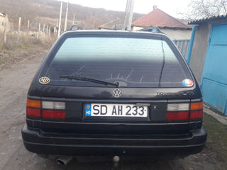 Volkswagen Passat foto 2