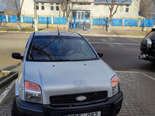 Ford Fusion foto 7