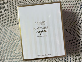 Vând Bombshell nights VictoriaS Secret (sigilat) foto 4